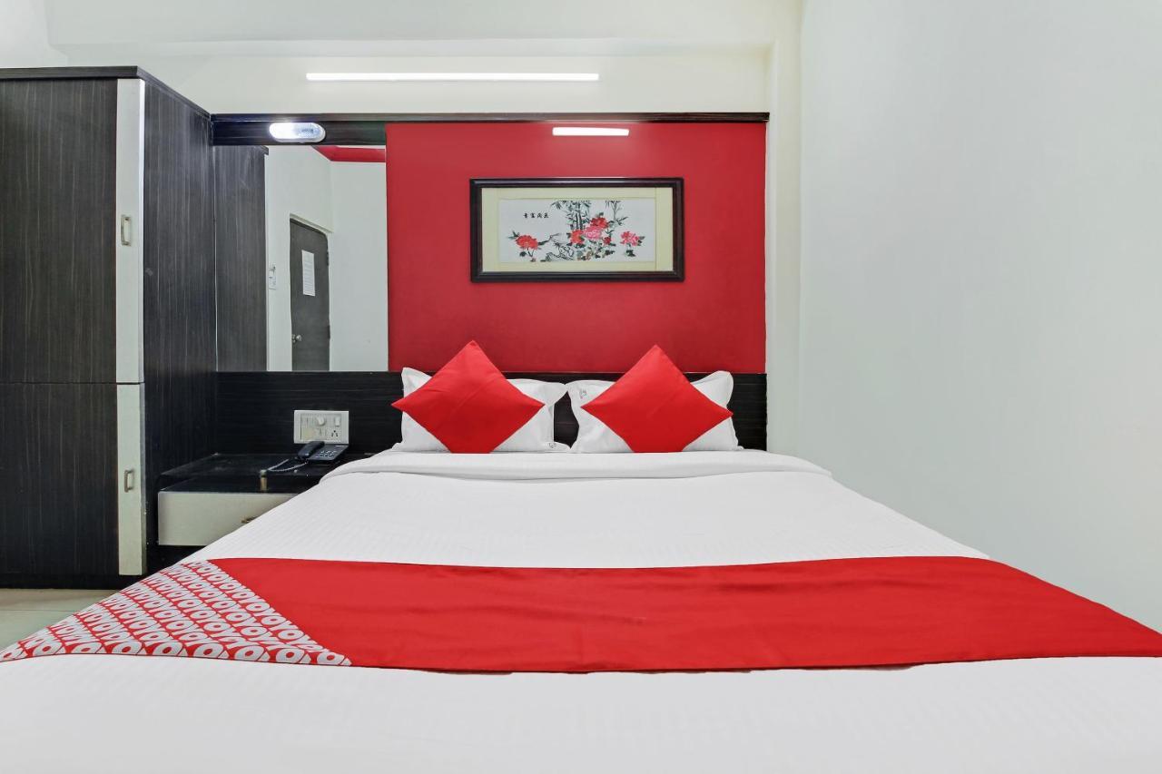 Oyo 48418 Sai Pritam Hotel Nashik Luaran gambar